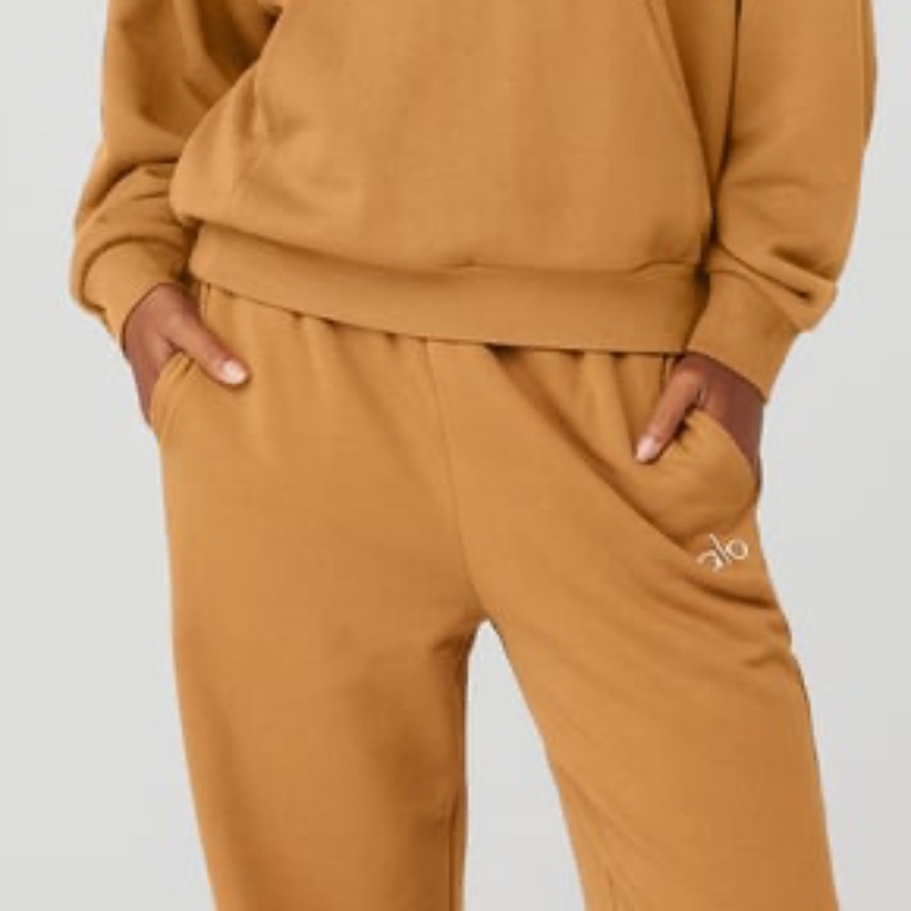 Alo Yoga Accolade Sweatpants – Toffee – XXS